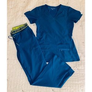 Med Couture Teal Scrub Set